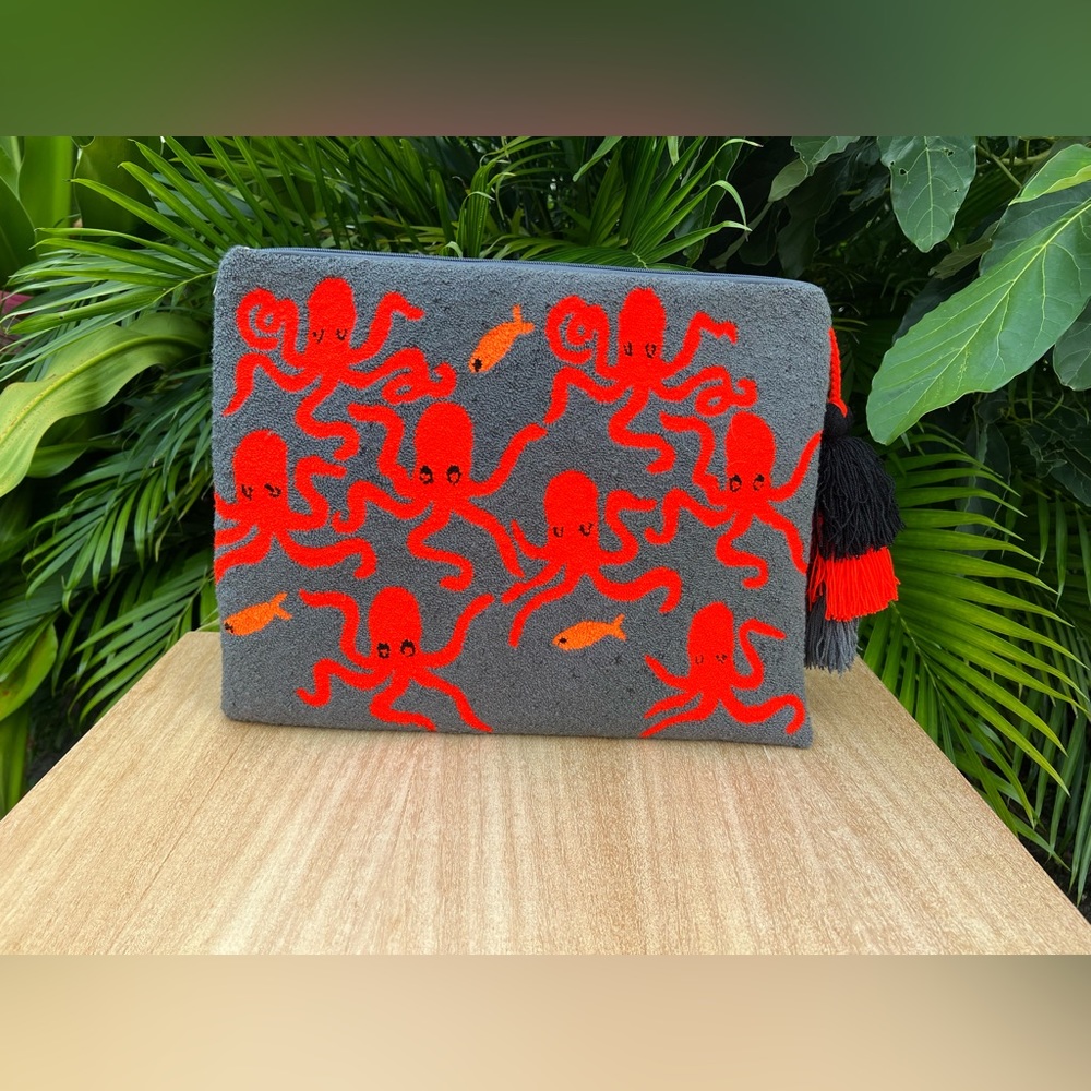 Handwoven Gray with Red Octopus  Laptop Sleeve Cover - Ocean Theme Large Cover